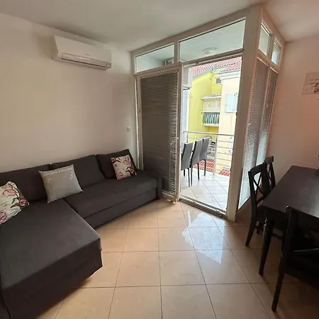 Apartment Dua Al Mar With Parking And Balcony