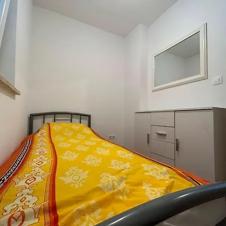 Dua Al Mar With Parking And Balcony Rovinj