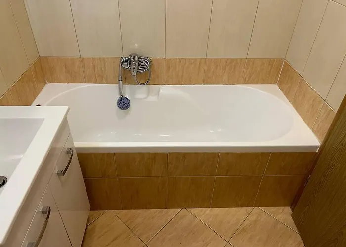 Dua Al Mar With Parking And Balcony Apartamento *